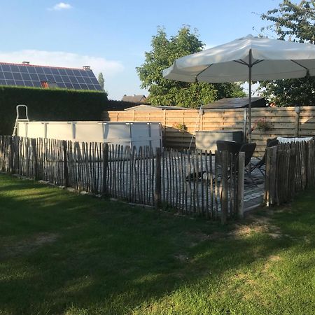 Het Koningshofje Bed and Breakfast NeerNeerpelt Εξωτερικό φωτογραφία